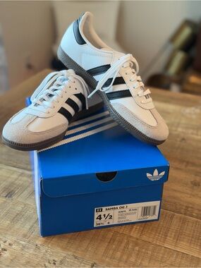 NWT Adidas Samba OG Low-Profile White Black Gum Sneakers. Women’s Sz-4.5 Iconic